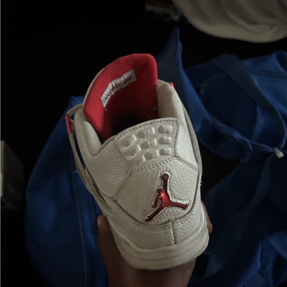 Jordan 4 “Metallic Reds” - Picture 3 of 5
